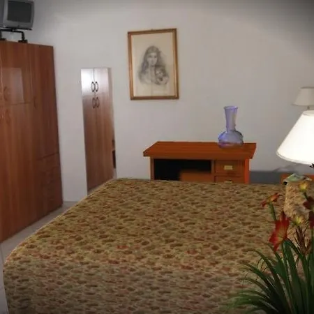 Ristorante La Bettola فندق ساسو ماركوني